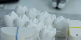 Ile zarabia stomatolog