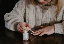 Praca manikiurzystki – jak wygląda, wymagania, obowiązki