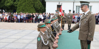 Ile zarabia się w Służbie Granicznej