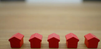 Jak zostać agentem nieruchomości