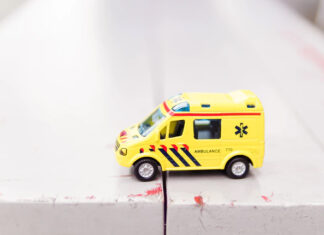 Ile zarabia ratownik medyczny