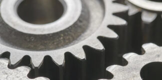 Praca pracownika produkcji