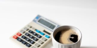 Co to jest księgowość finansowa i jakie są jej najważniejsze funkcje w firmie