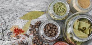 Jak ustawić scenę w Sketchup?