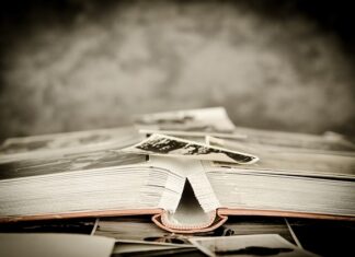 Na czym polega pamięć wirtualna?