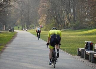 Jak zbadać konkurencyjność firmy?