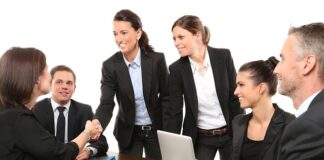 Co powiedzieć na powitanie?