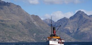 Ile zarabia się w Tutlo?