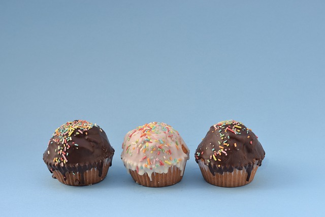 Ile białka węglowodanów i tłuszczy na kg? Ile białka węglowodanów i tłuszczy na kg?